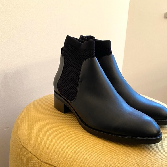 New Zara black Leather Chelsea Sock Ankle Boots 38 - Picture 2 of 12